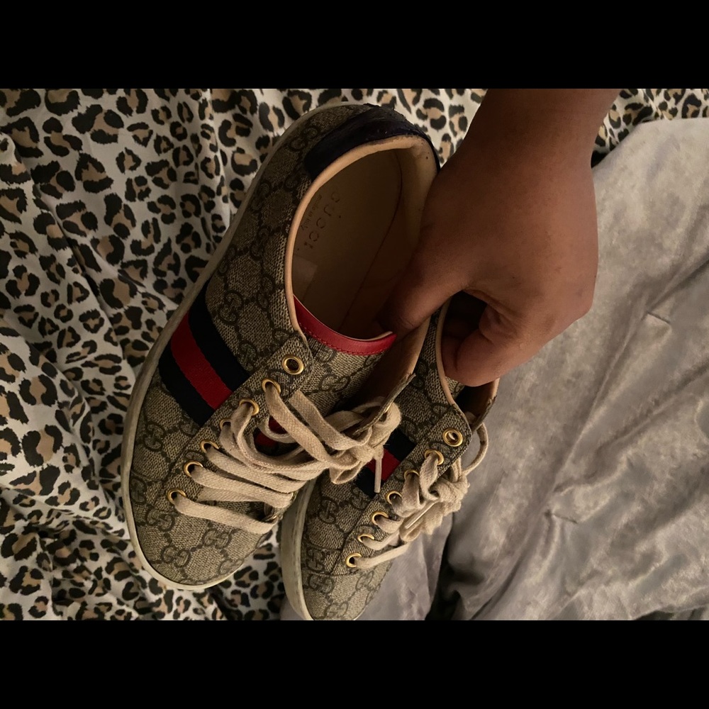 gucci tennis sneaker
